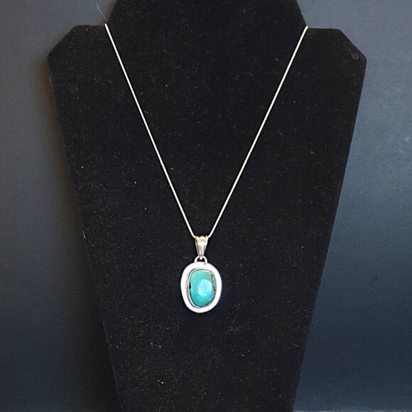 Bold Vintage Southwestern 925 Silver Natural Turquoise Statement Pendant - Picture 11 of 12